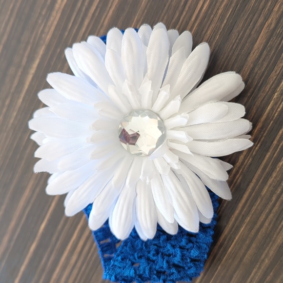 Bundle of 14 baby headbands - perfect for photoshoots - Picture 9 of 15